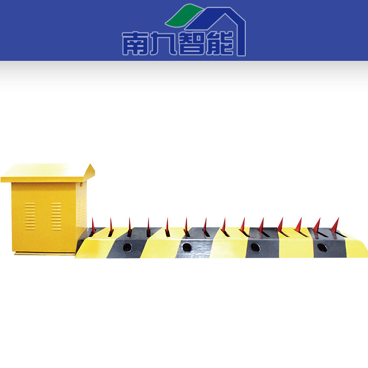 液压翻板路障机NJL-005